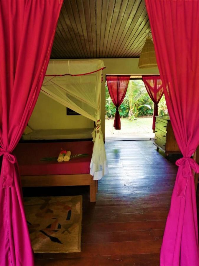 Chambres D'Hotes Villa Les Orchidees Chez Ago Ile Sainte-Marie Экстерьер фото