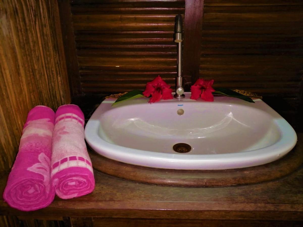 Chambres D'Hotes Villa Les Orchidees Chez Ago Ile Sainte-Marie Экстерьер фото