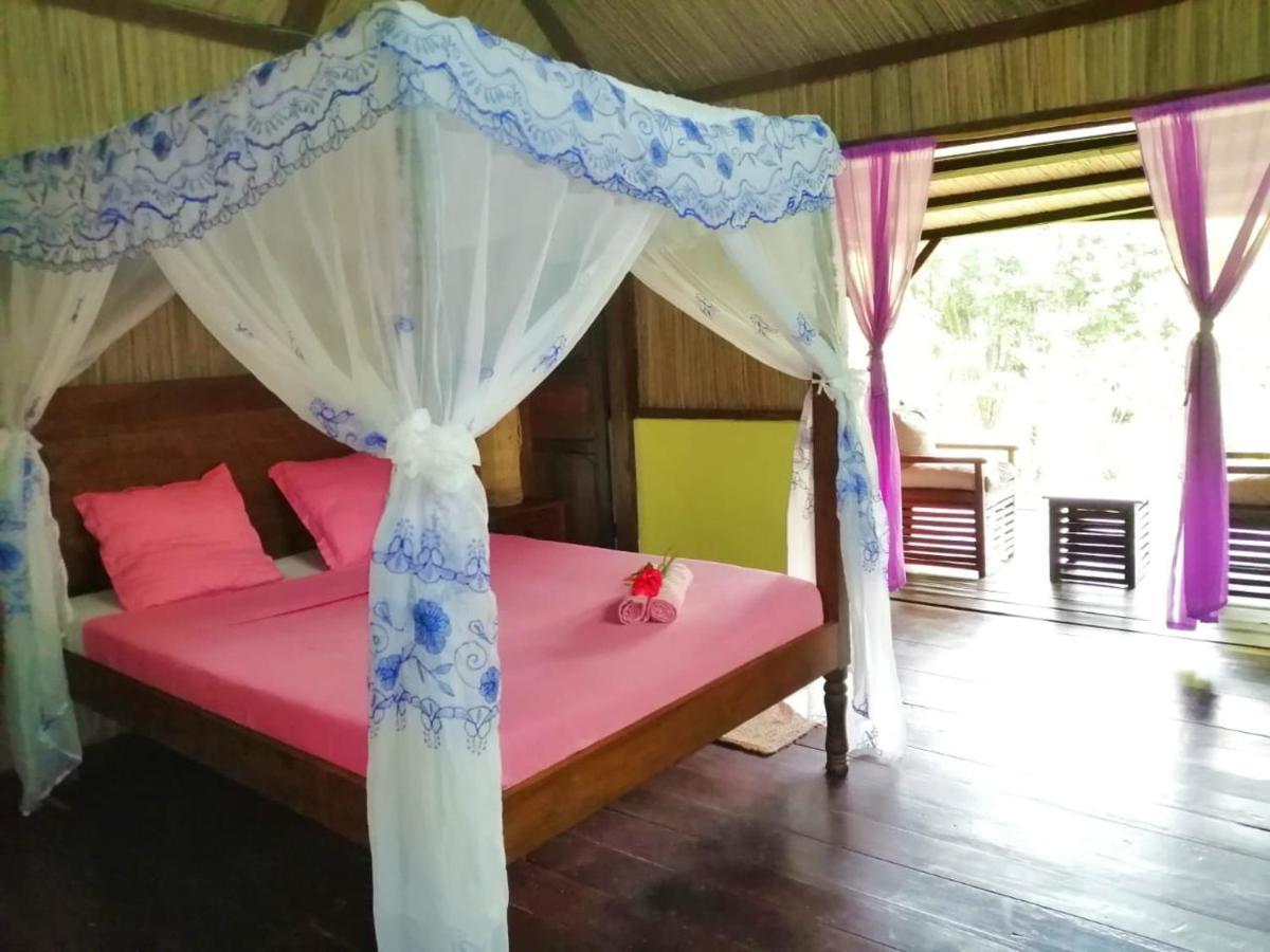 Chambres D'Hotes Villa Les Orchidees Chez Ago Ile Sainte-Marie Экстерьер фото